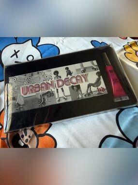 Urban Decay Rare Limited Edition Makeup Gift Set New in Box Collectible